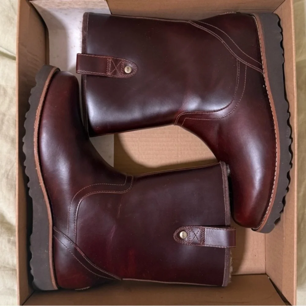 UGG Australia Stoneman Brown Boots - Picture 2 of 7
